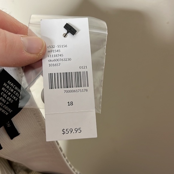 Lane Bryant NWT Madison Ankle white tan stripe no-gap elastic waistband size 18 - Picture 7 of 8